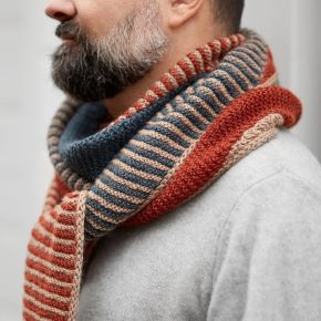 [Вяжи.ру] Шарф спицами Rocketeer Scarf — полосатый вязаный шарф унисекс (2026)